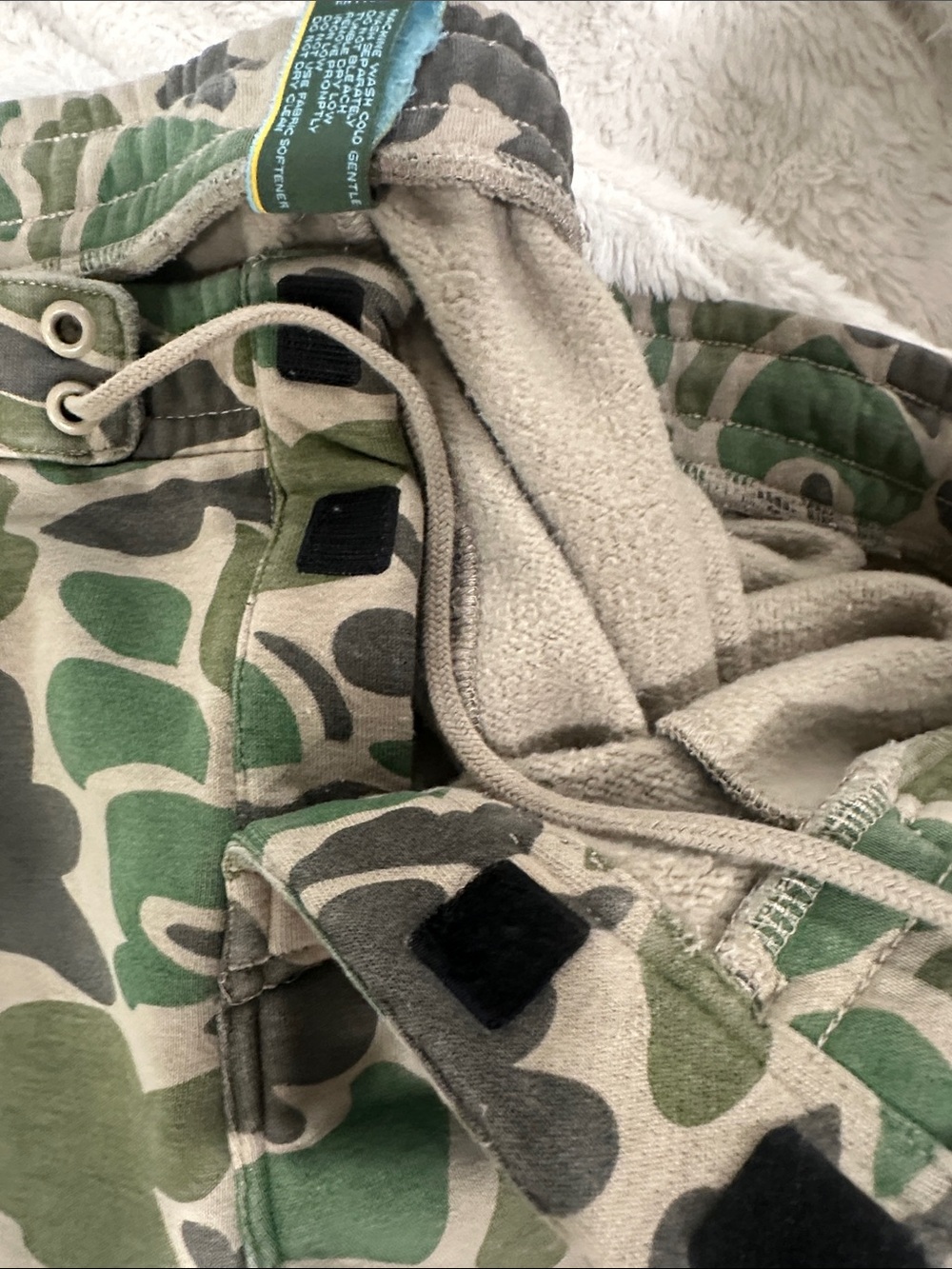 Mens Camo Cargo Joggers - Green Camo - Picture 4 of 4